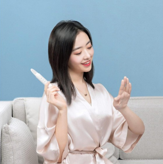 Máy giũa móng, đánh bóng móng tay điện ShowSee B2-W