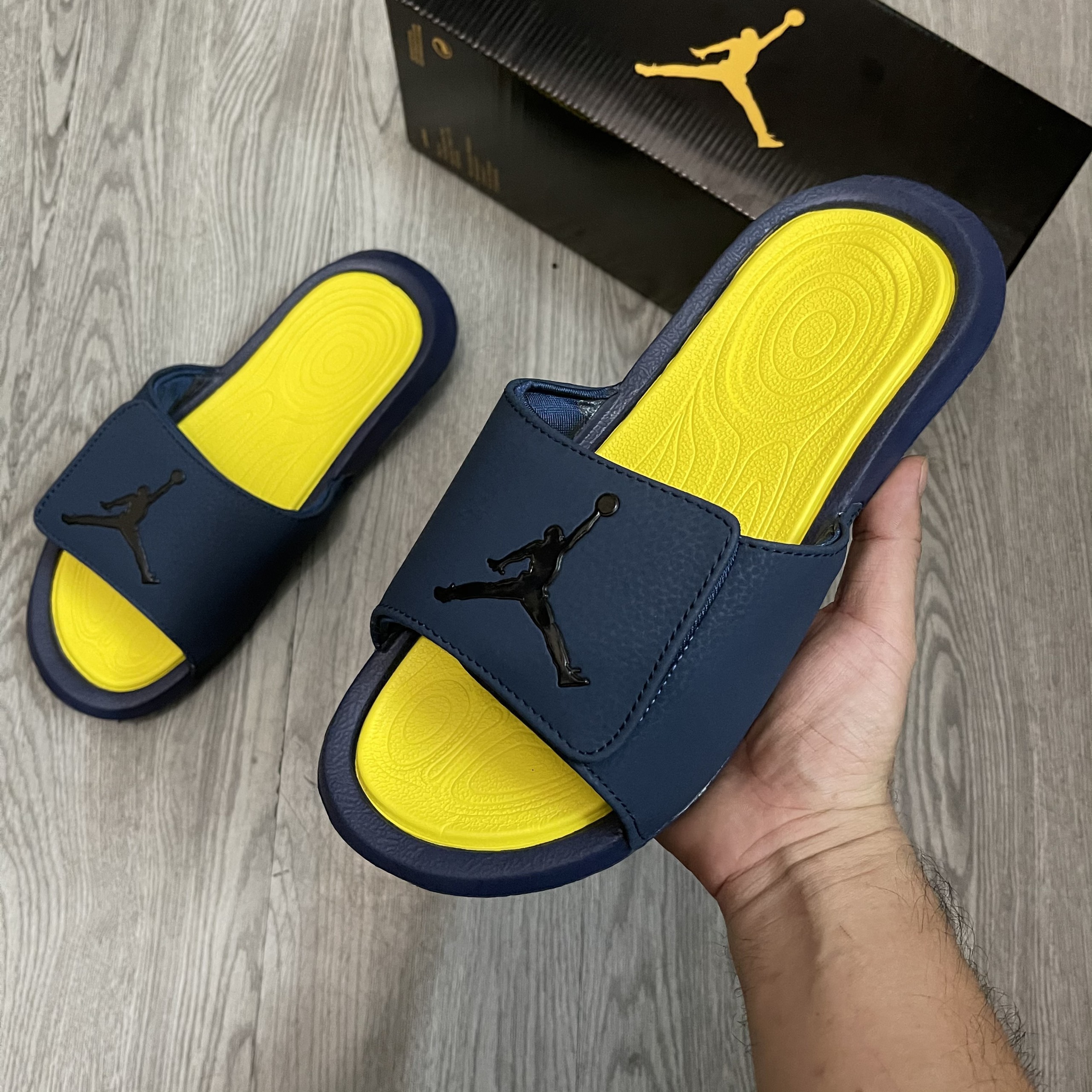 Dép Jordan hydro nam nữ nhiều màu (tặng hộp Jordan)