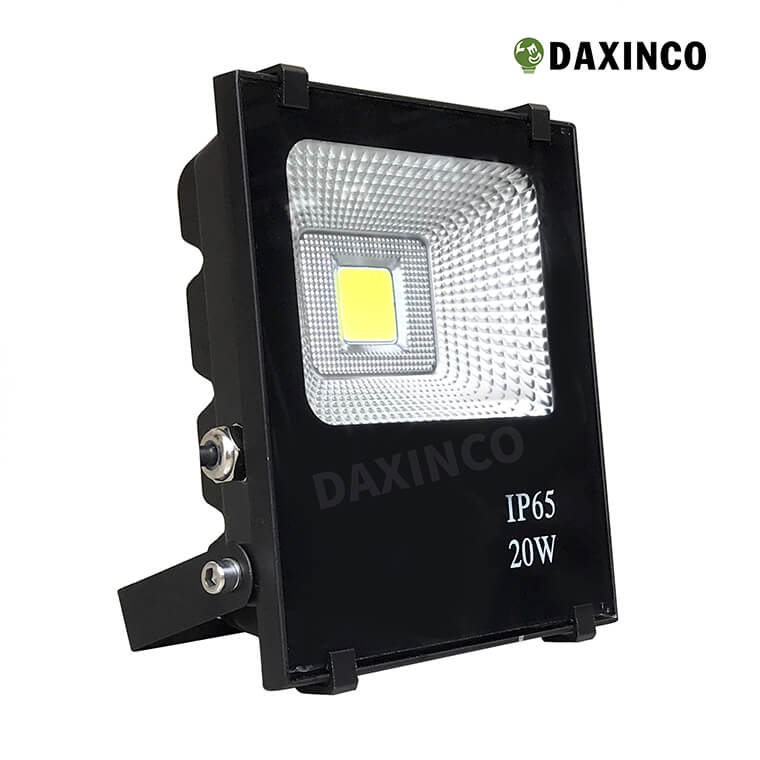 Đèn pha LED 20W đổi màu Daxinco