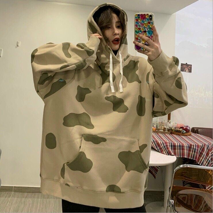 Áo khoác nam nữ  BÒ SỮA NHẬT BẢN fom rộng xinh động họa tiết phối nón sau chống nắng bền bỉ cao cấp