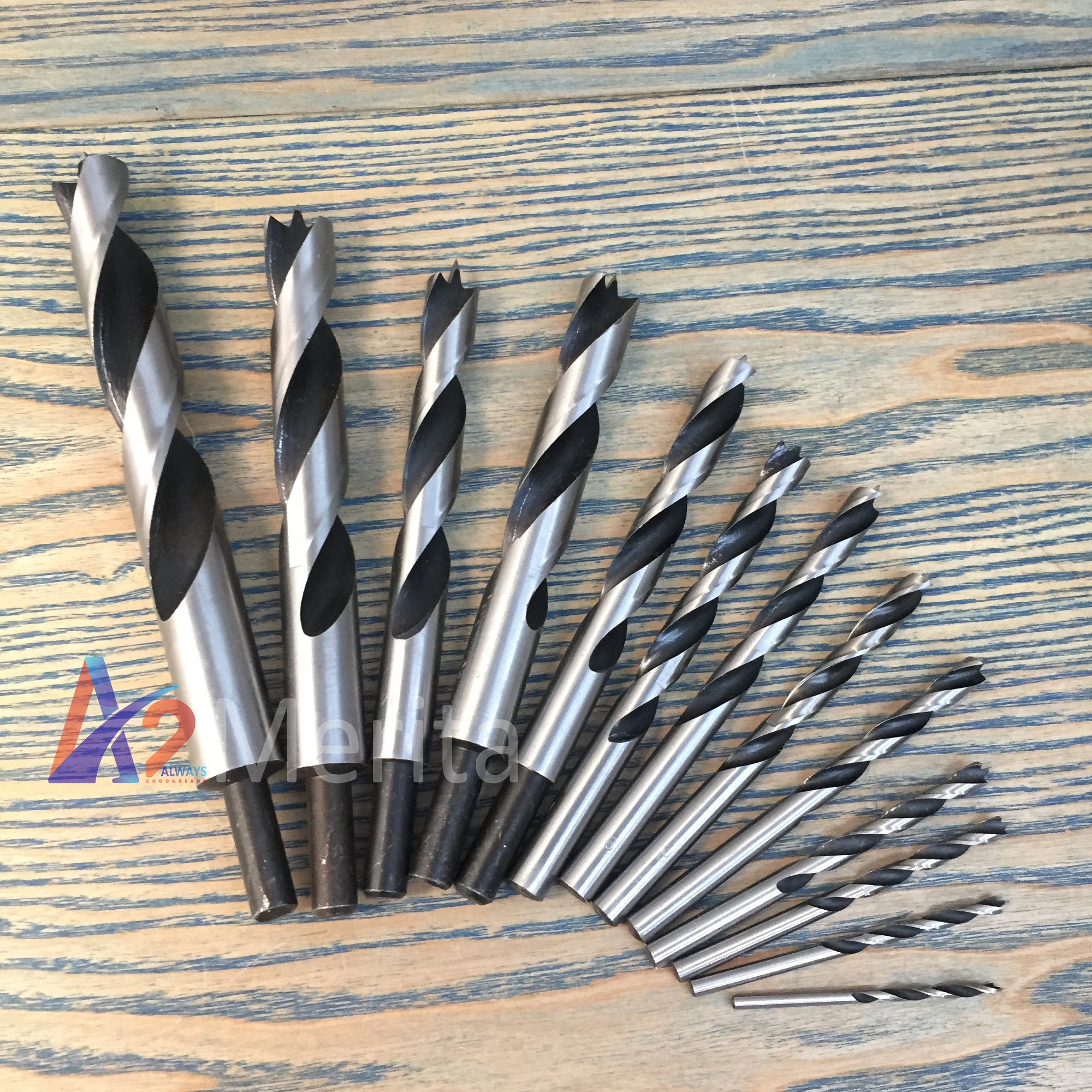Mũi khoan gỗ chuôi tròn Makita (Tùy chọn size từ 3mm-20mm)