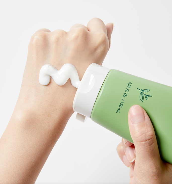 Sữa rửa mặt Innisfree Green Tea Cleansing Foam
