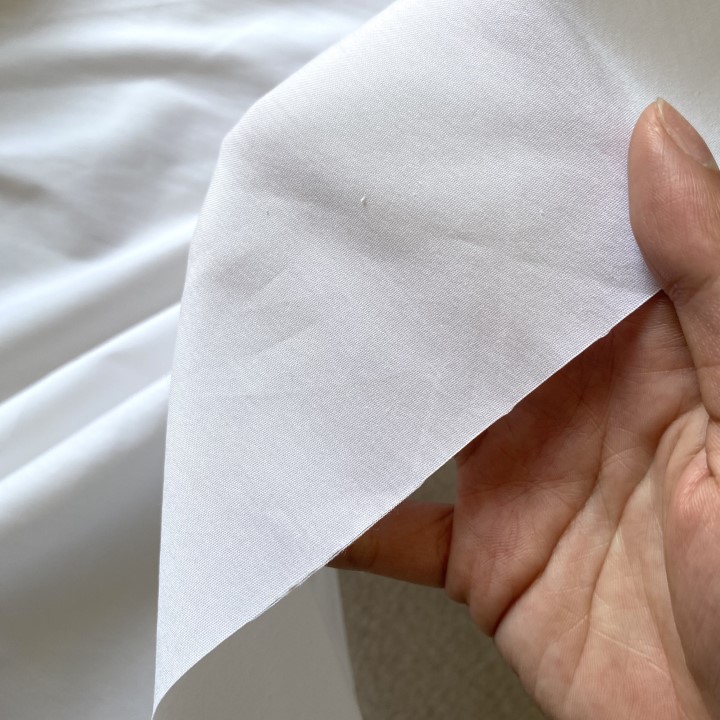 Vải thô trắng ngà 65% cotton 35% poly, khổ 1m40 - chất vải mềm, mỏng, không thô ráp, giãn nhẹ - làm lót, tập may