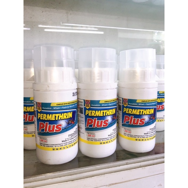 Thuốc diệt côn trùng nhập khẩu Permethrin Plus 200ml .