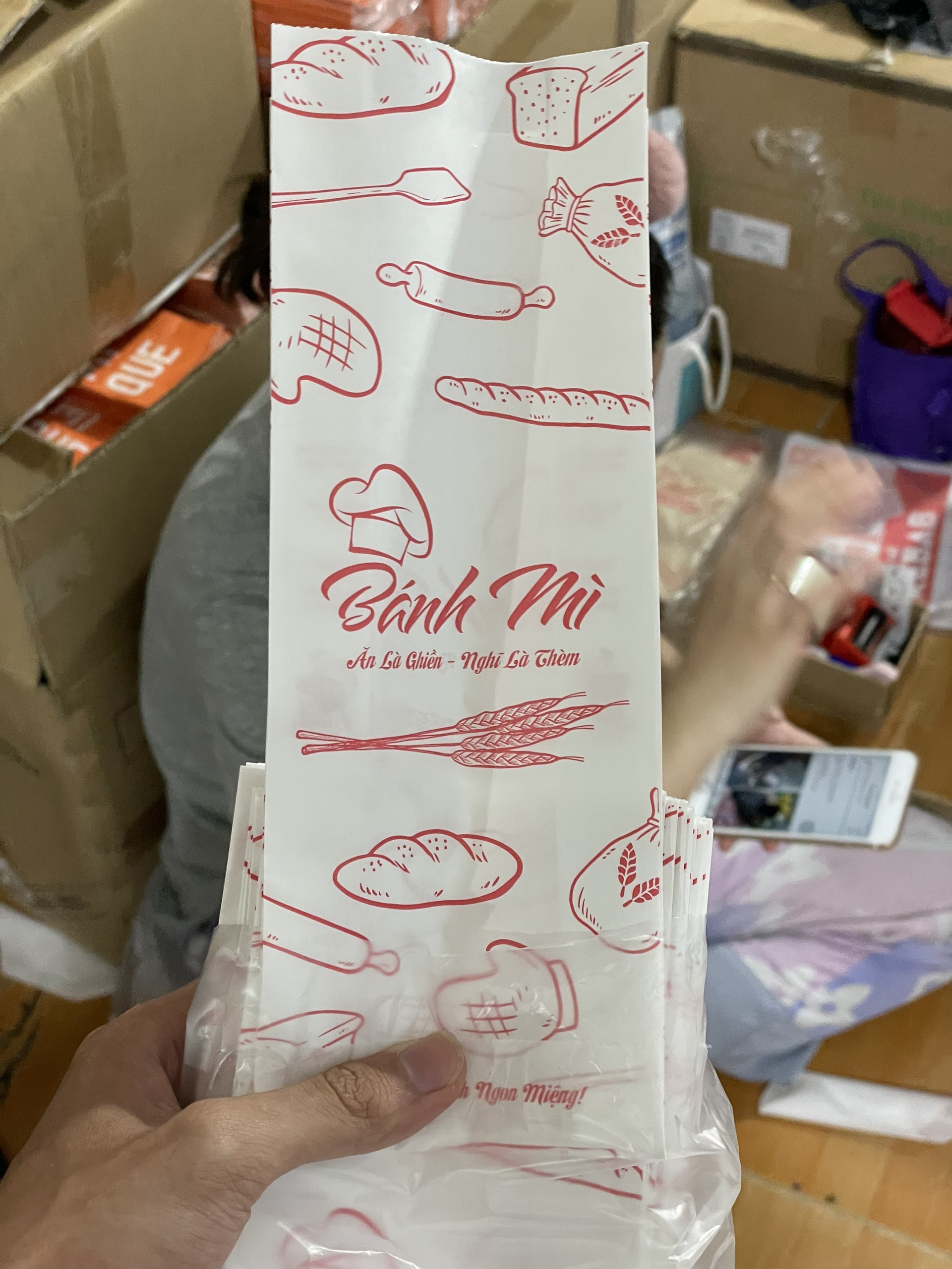 Túi Giấy Đựng Bánh Mì MT Trắng 100 Túi