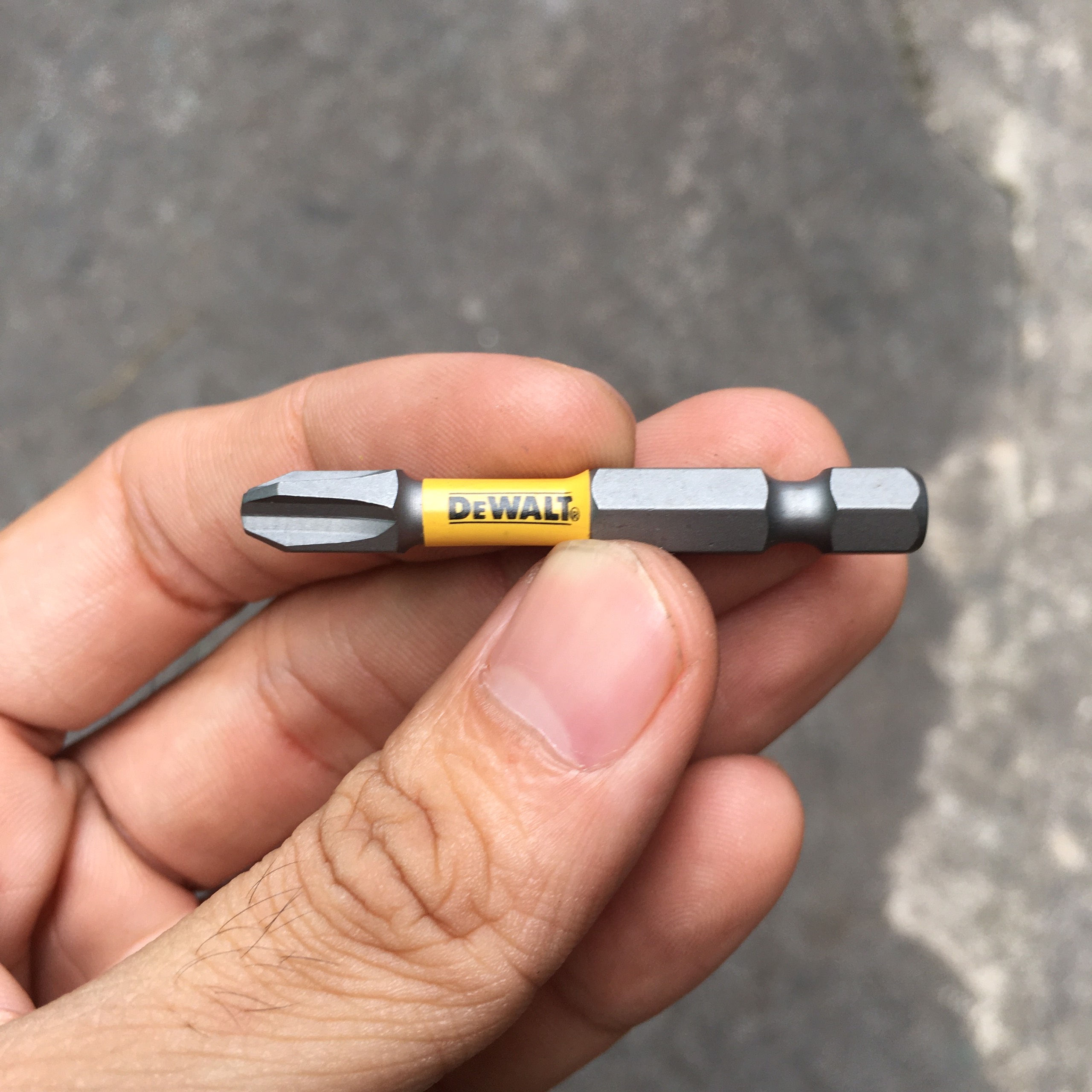 Mũi Vít DEWAT PH3 Dài 50mm Màu Xám