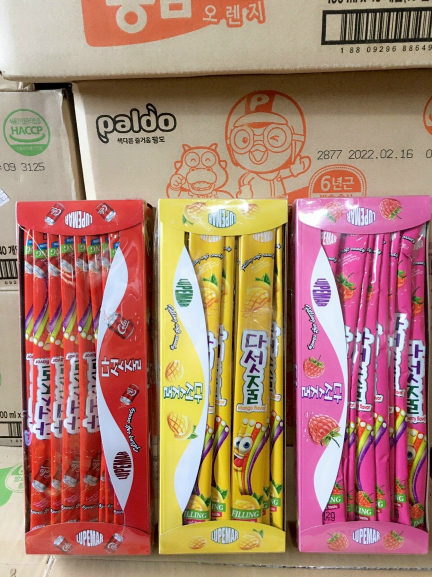 1 hộp 32 cái kẹo cầu vồng