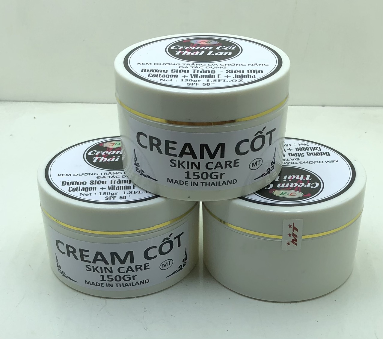 Kem Cốt Thái Siêu Trắng Body 150g
