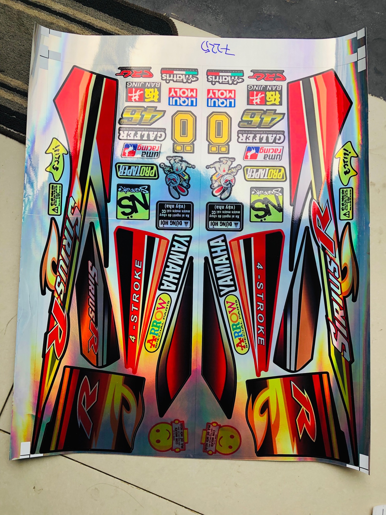 Tem rời sirius chữ R đỏ đen Crom 7 màu