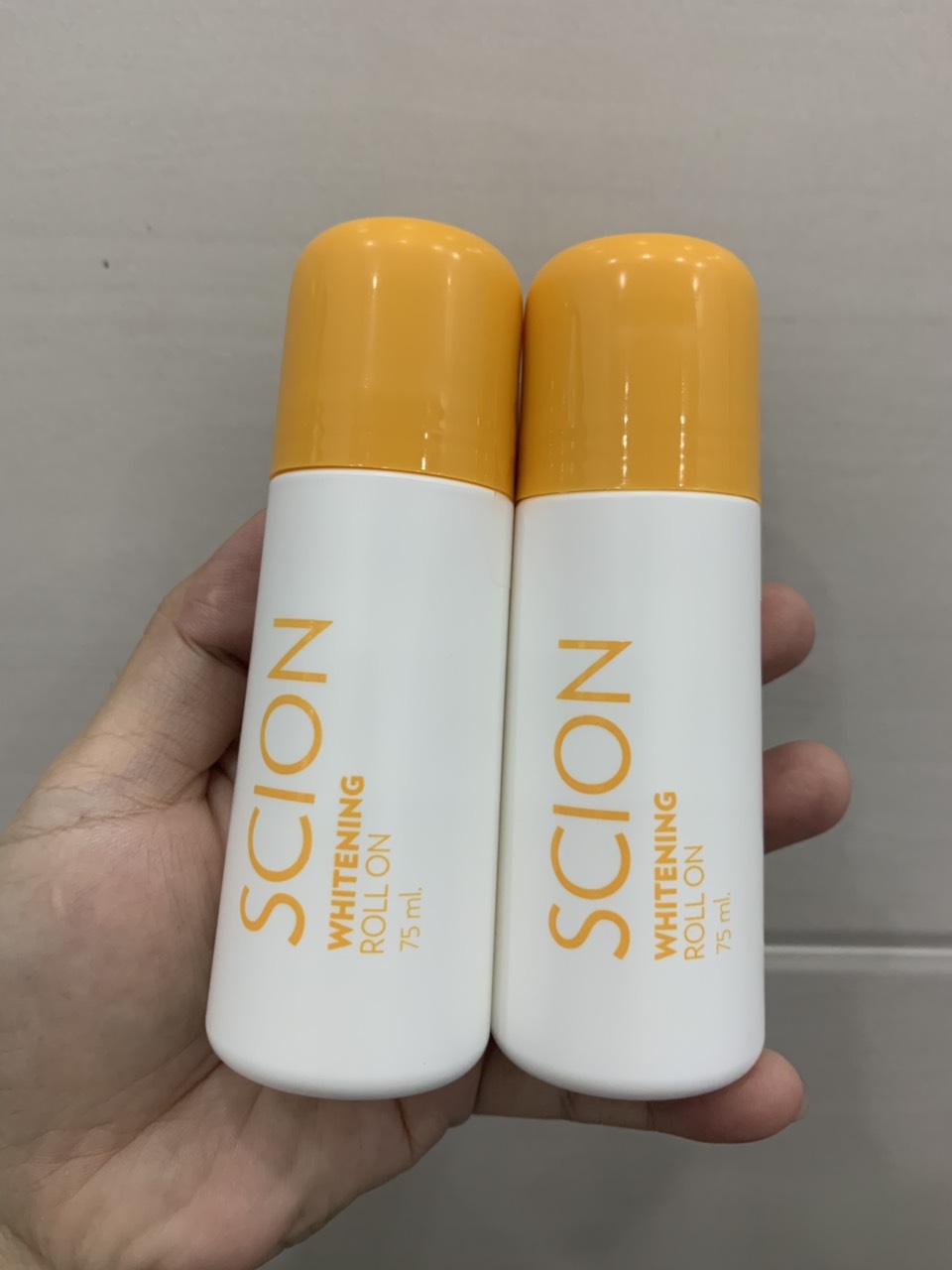 Bộ 2 lăn khử mùi scion nuskin