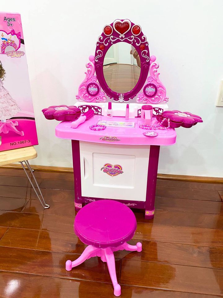 Bàn trang điểm Deluxe cho Bé
