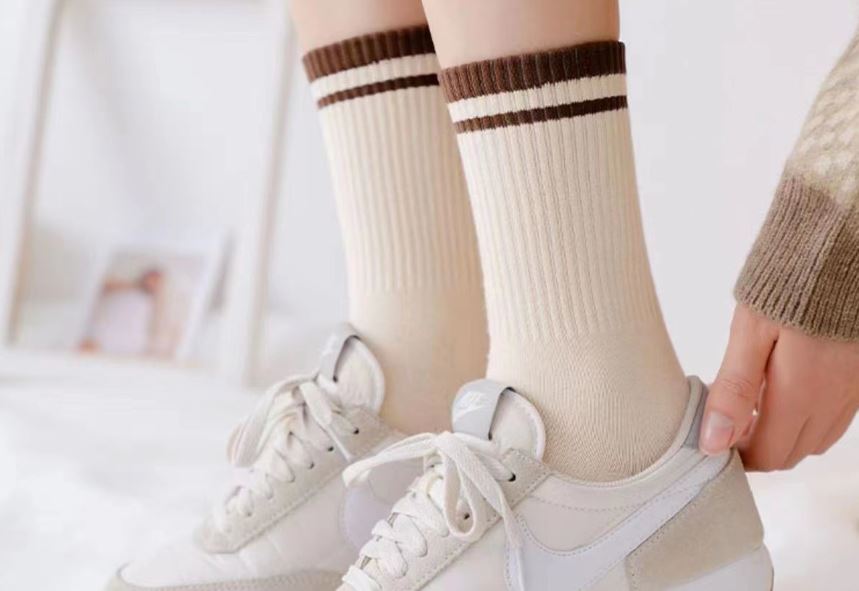 Set 5 Đôi Tất Vớ Nữ Cao Cổ K1 2022