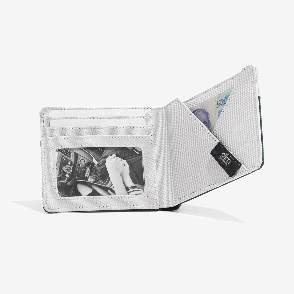 Ví Vải DIM Lined Wallet - Ngang (Thiết Kế Gập Đôi, Ngăn Rút Tiền Nhanh, Đựng 6 - 10 Thẻ, Vừa CMND - GTX) - 3 Màu