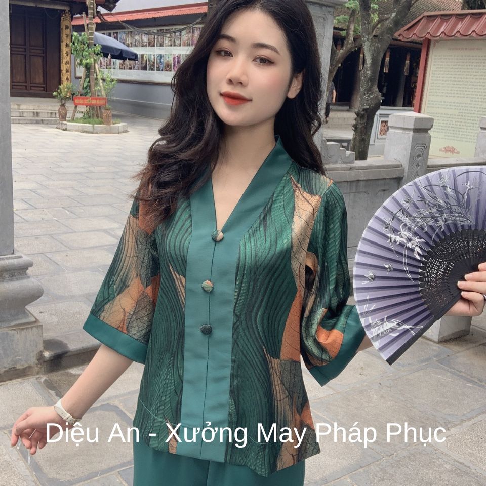 Set lụa cao cấp đi lễ chùa màu xanh lá hoạ tiết vân gỗ - pháp phục đồ lam
