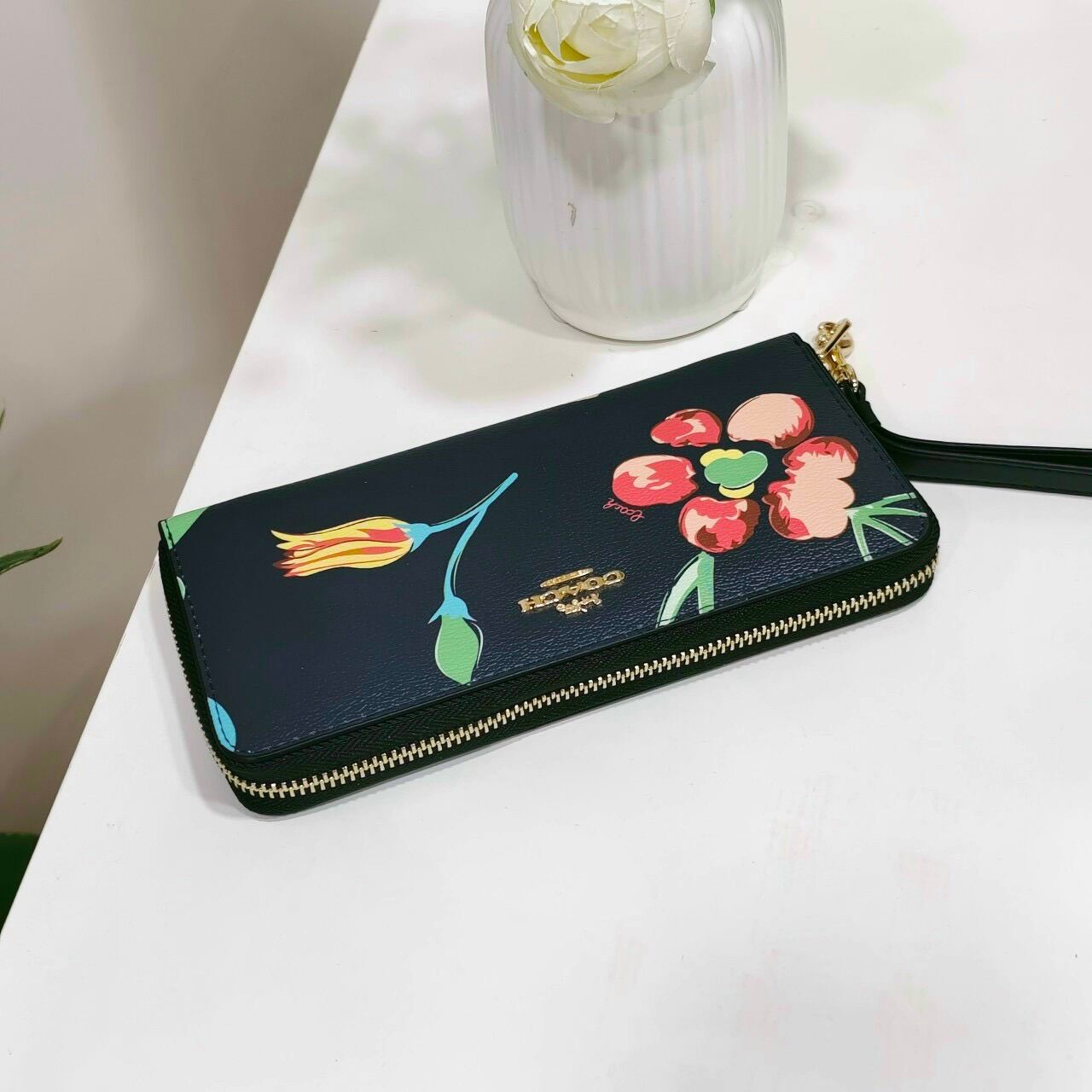 Ví nữ dài Long Zip hoạ tiết hoa