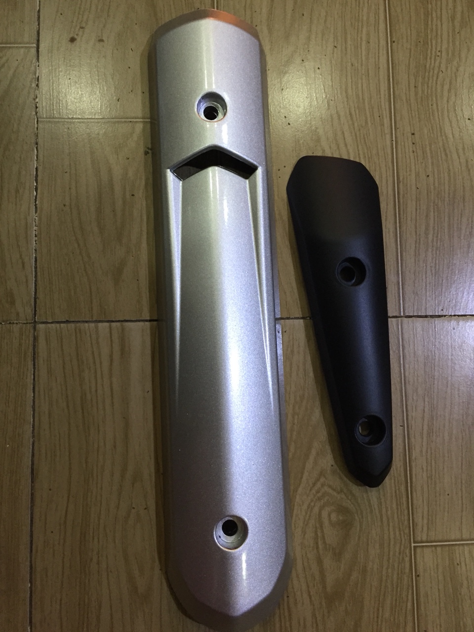 Ốp pô spark cho xe Sirius