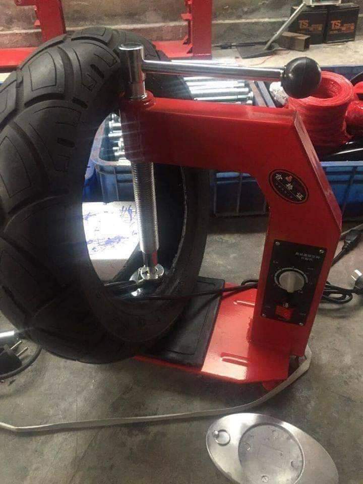 Máy Vá Chín Săm Lốp Ô TÔ & XE MÁY