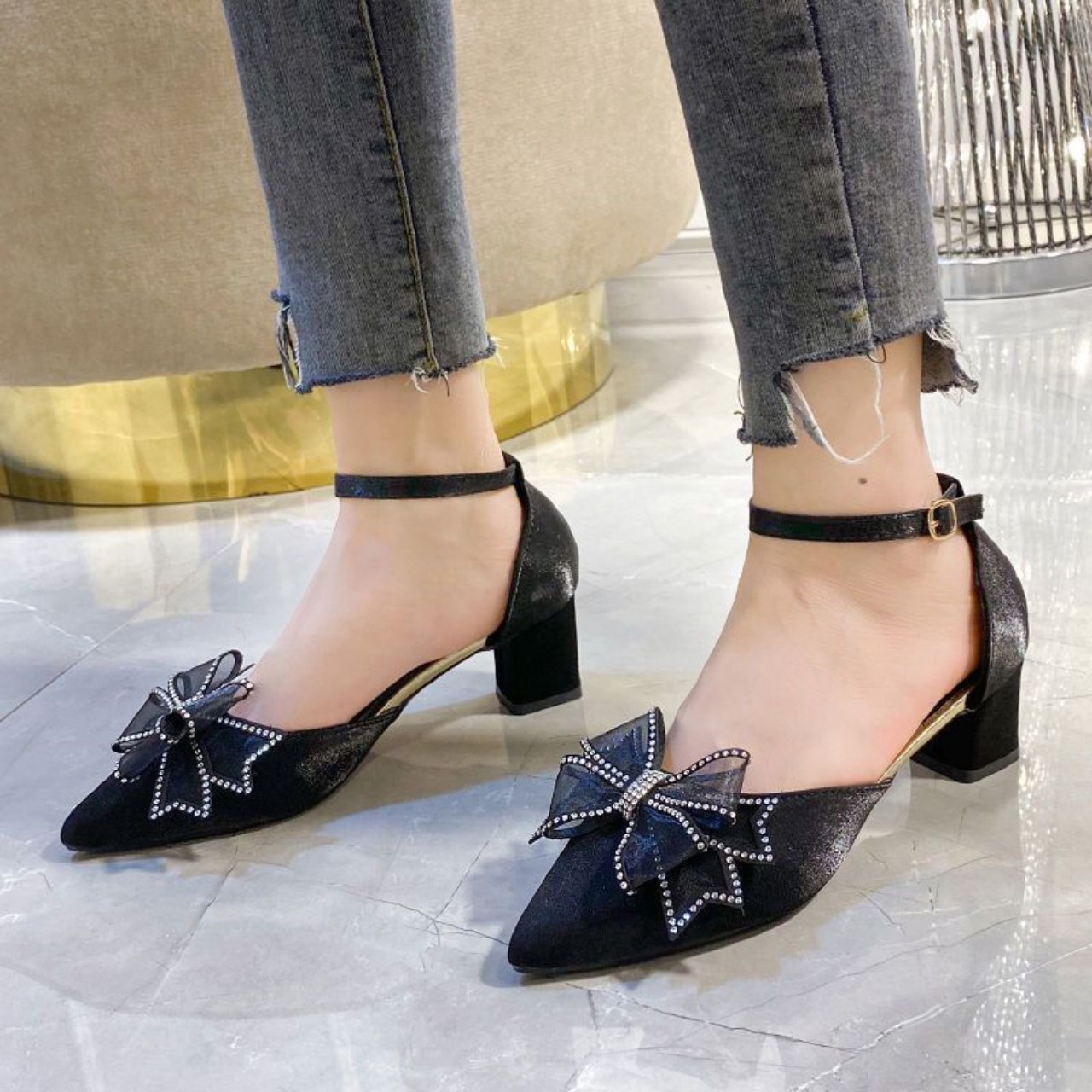 Giày Sandal Cao Gót Nơ Đá Đế Vuông 5p MÃ LCC67