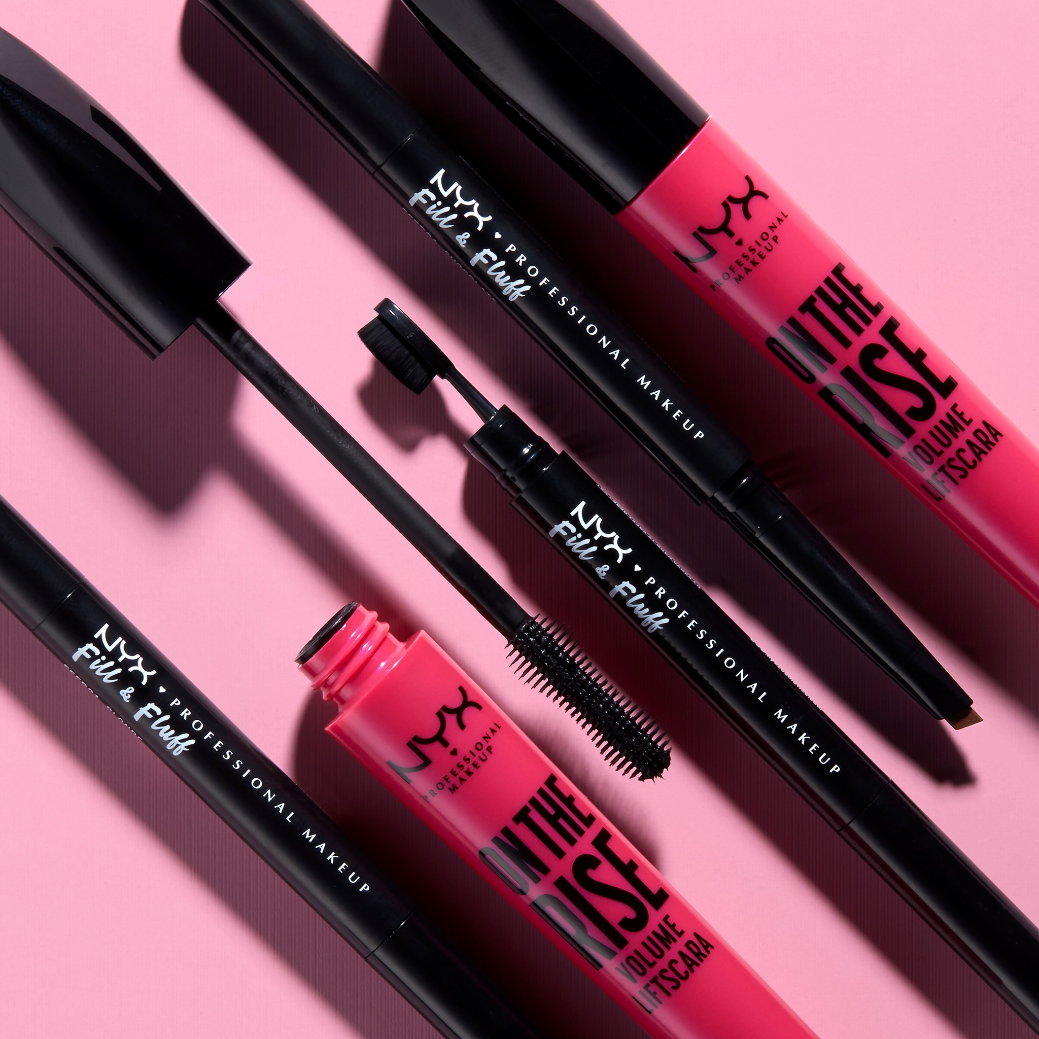 MASCARA NYX MAKE UP ON THE RISE VOLUME MASCARA BLACK 11809