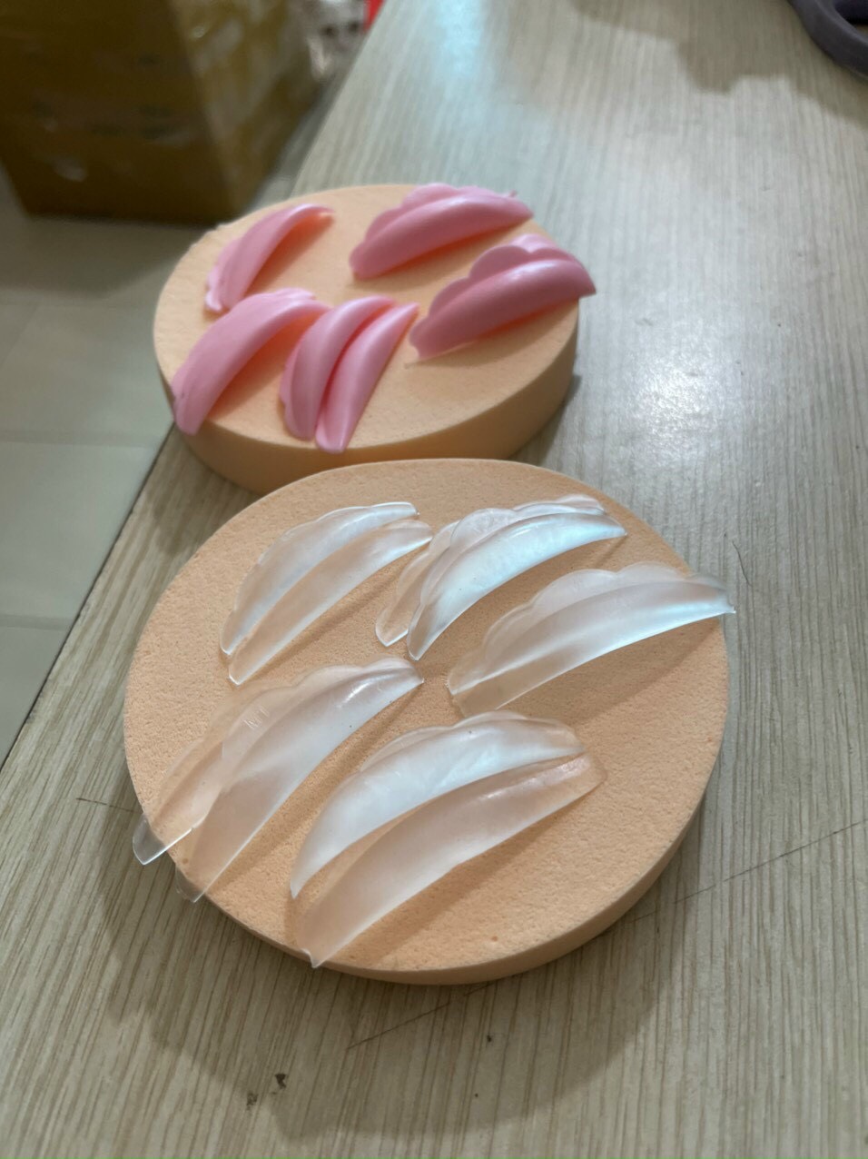 Bộ trục silicon uốn mi collagen 6D trắng, hồng