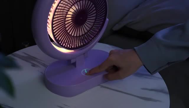 Quạt Để Bàn Tích Điện Mini 4 Cấp Độ Gió, Kèm đèn