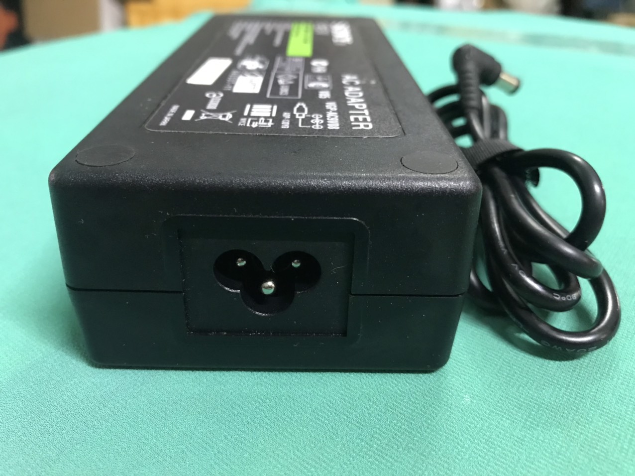 Adapter nguồn 19.5V 8.9A cho  tivi Sony