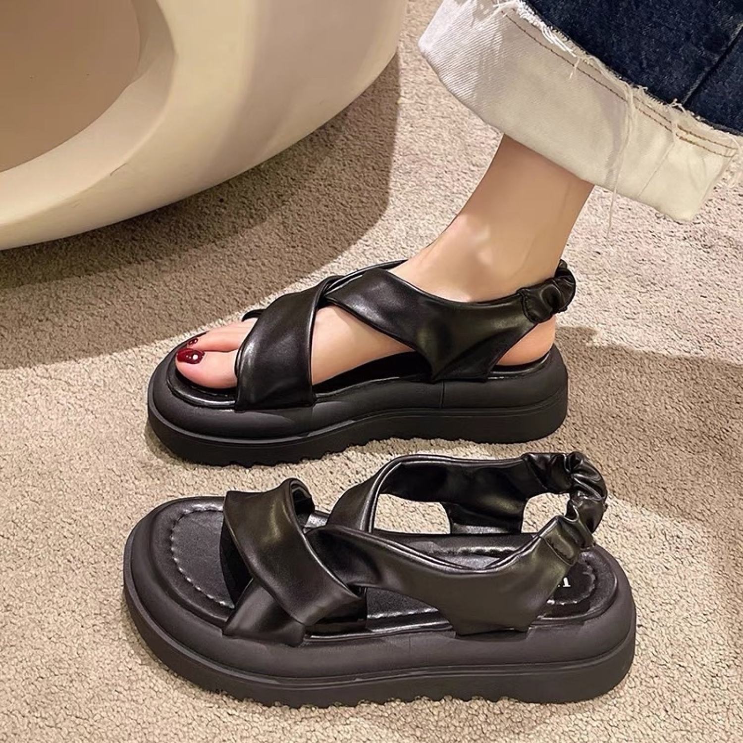 Sanđal nữ Đế Cao 5 cm Chất Da Siêu Mềm Đẹp Mới [BỀ NGANG CHÂN BẠN MỎNG BẠN ĐẶT LÙI XUỐNG 1 SIZE Ạ ]