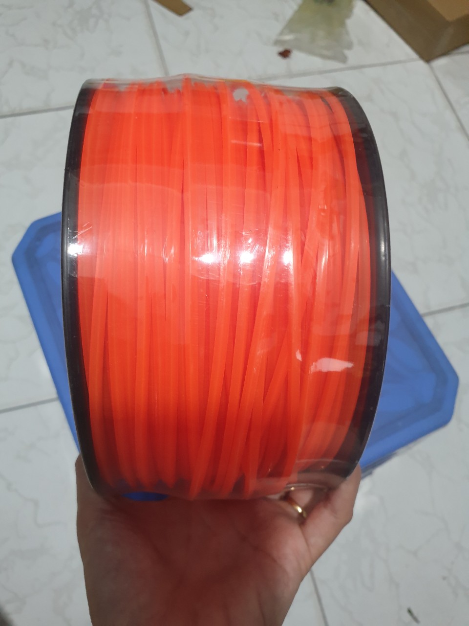 Cuộn cước cam máy cắt cỏ. cước vuông. 3ly