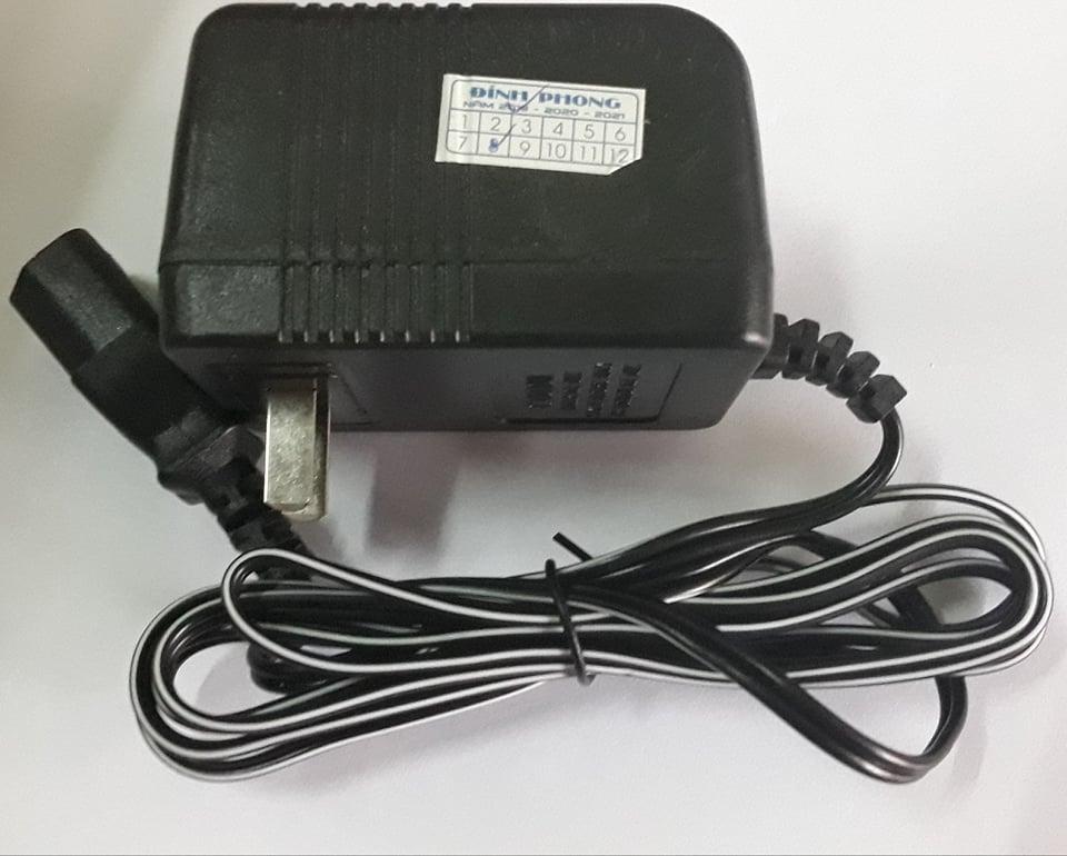 Cục sạc 12V 12AH cho các loại bình phun