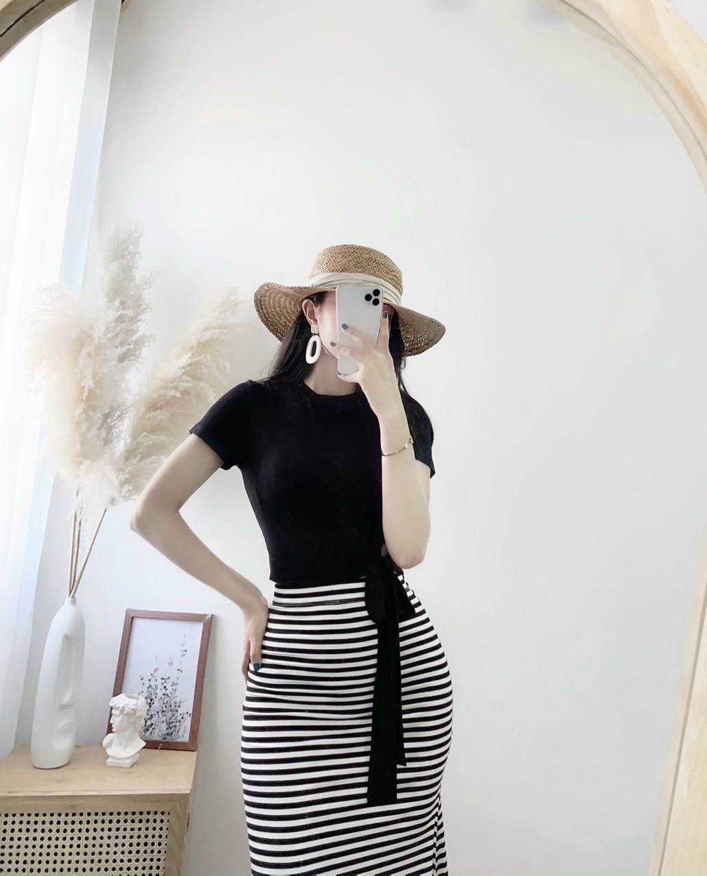 CATI Set bộ body thun chân váy kẻ (2113)