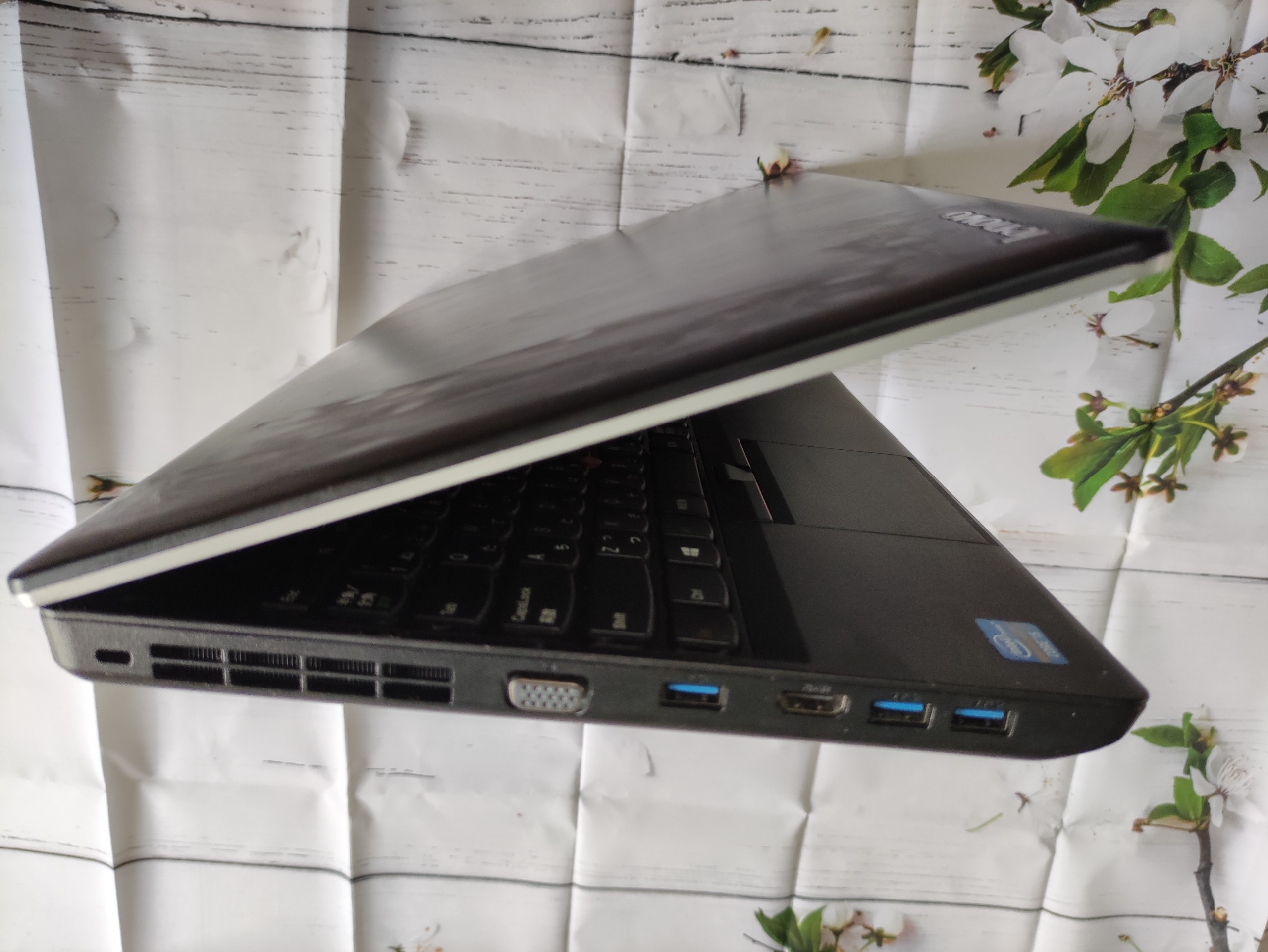 Laptop Le.no.vo Think.pad E530 Core i5, Ram 4gb, HDD 320gb