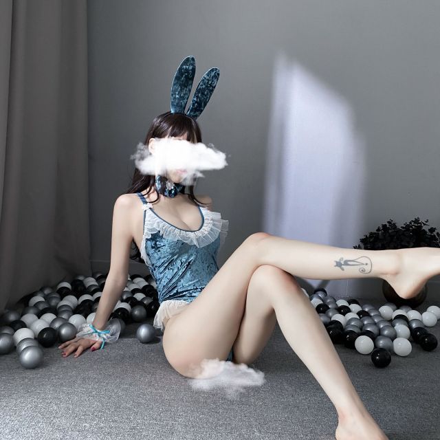 Cosplay cáo đuôi hồ ly đồ ngủ