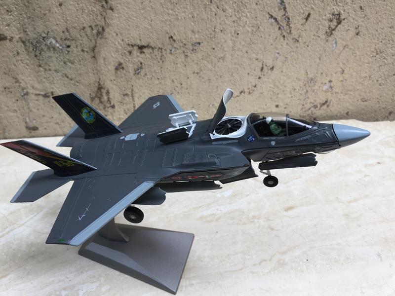 [HCM]Mô hình Máy bay F- 35B Lightning II - 1:72