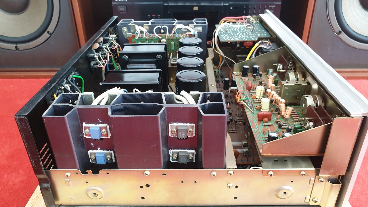 Amply Pioneer SA 8800II