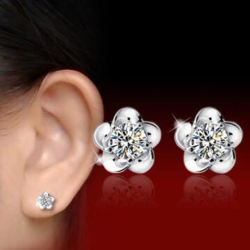 Đôi bông tai hoa đính cườm siêu đẹp L79