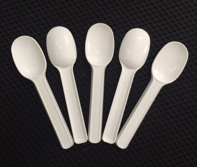 Thìa sữa chua trắng đẹp (500 gram) | Disposable, small plastic spoons