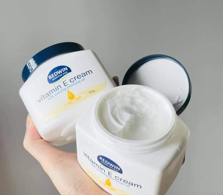 Kem dưỡng đa vitamin E Redwin Úc 300g