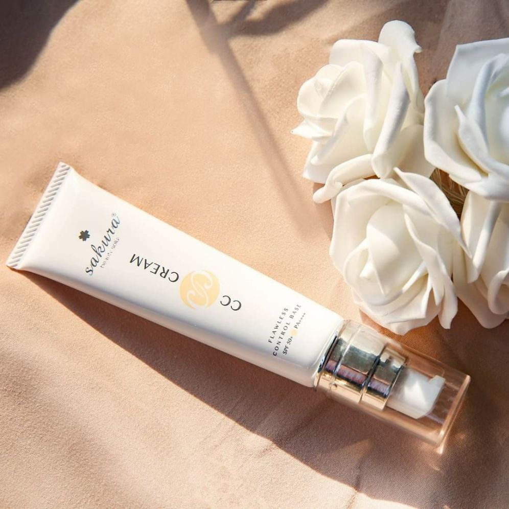 KEM CHE PHỦ SAKURA (SAKURA CC CREAM FLAWLESS CONTROL BASE)