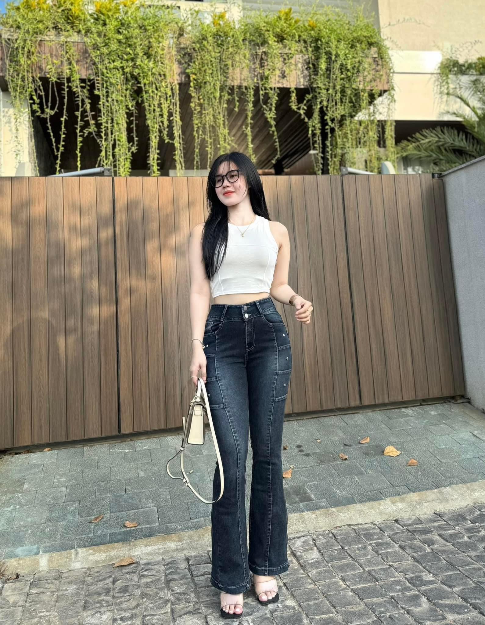 Quần Jean Nữ Ống Loe Dài Thời Trang