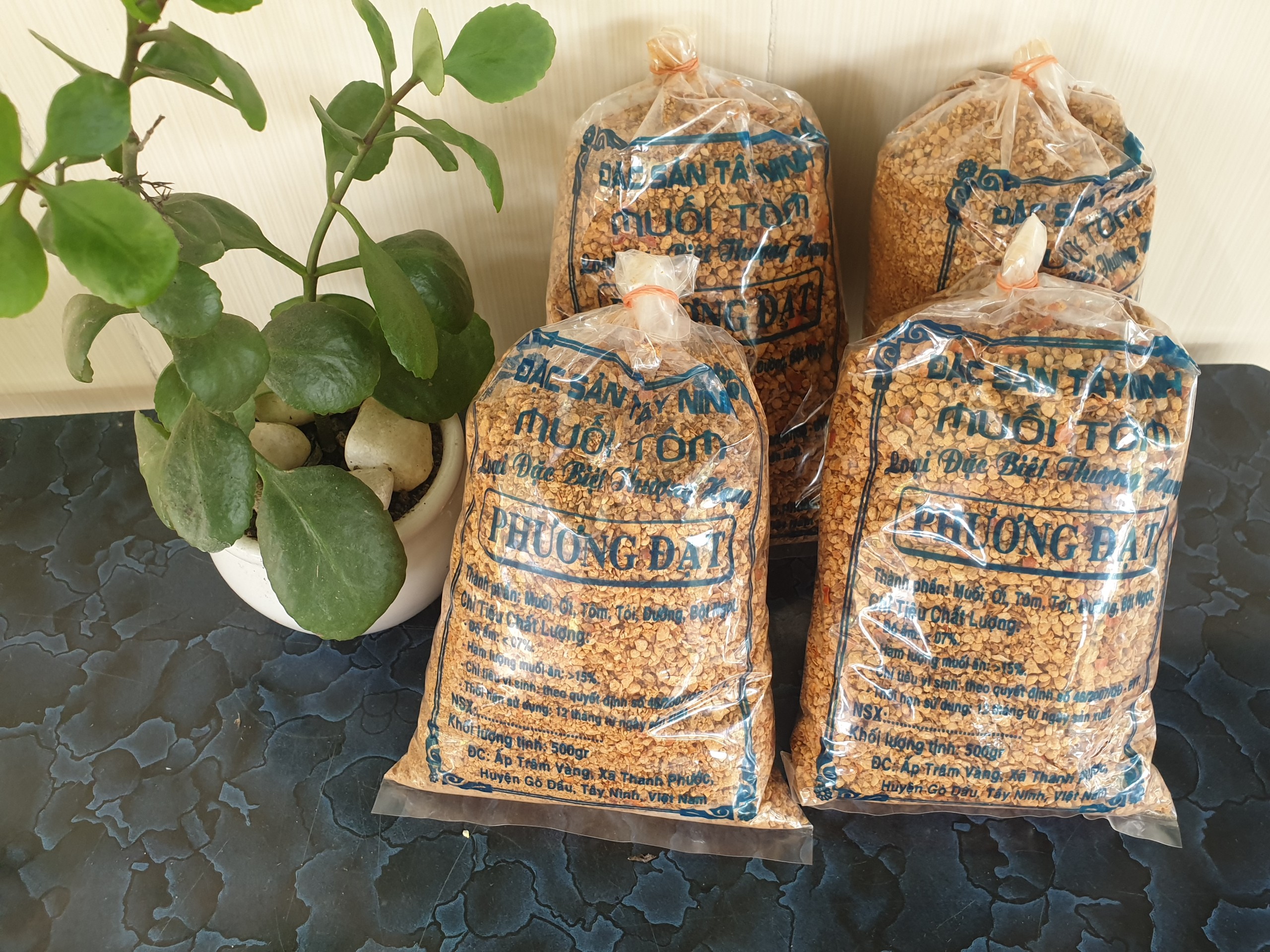 [HCM]500 gram Muối Tôm Tây Ninh - Loại Thượng Hạng