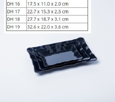 Dĩa Nhựa Melamine Cánh Hoa Màu Đen