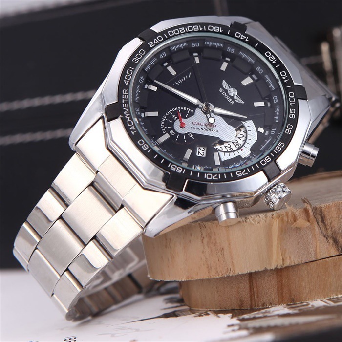 Đồng hồ cơ lộ máy có lịch ngày Winner W050