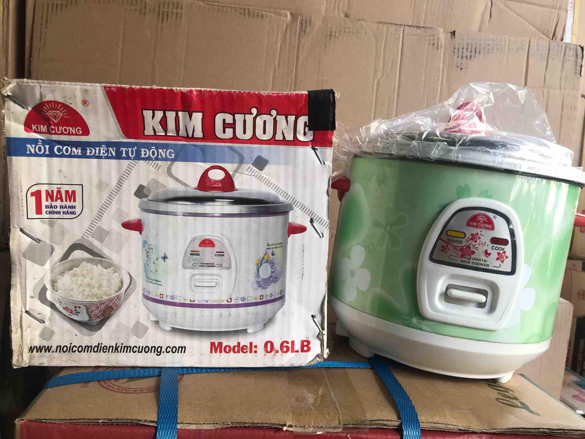 Nồi cơm điện Kim cương rời 0.6 lít