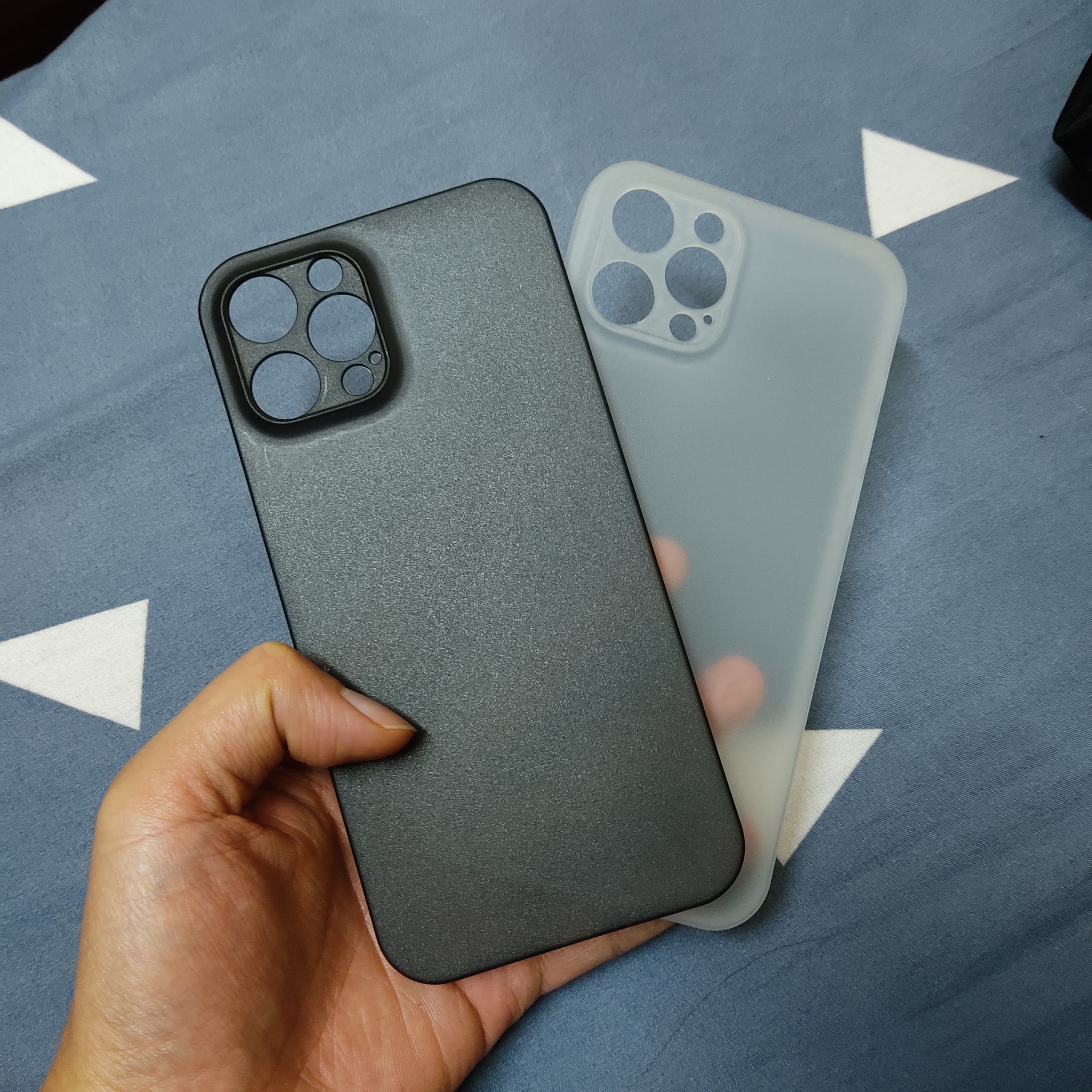 Ốp Lưng Siêu Mỏng Cho iPhone 12 Pro Max (6.7 Inch) (Ốp Không Bị Ố Vàng Khi Sử Dụng), Ốp iPhone 12 Pro Max Mỏng Chỉ 0.3mm
