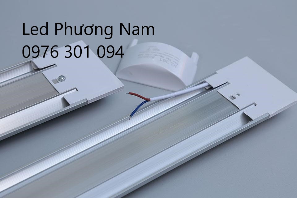 Đèn Led Bán Nguyệt Các Loại (60Cm-120Cm)