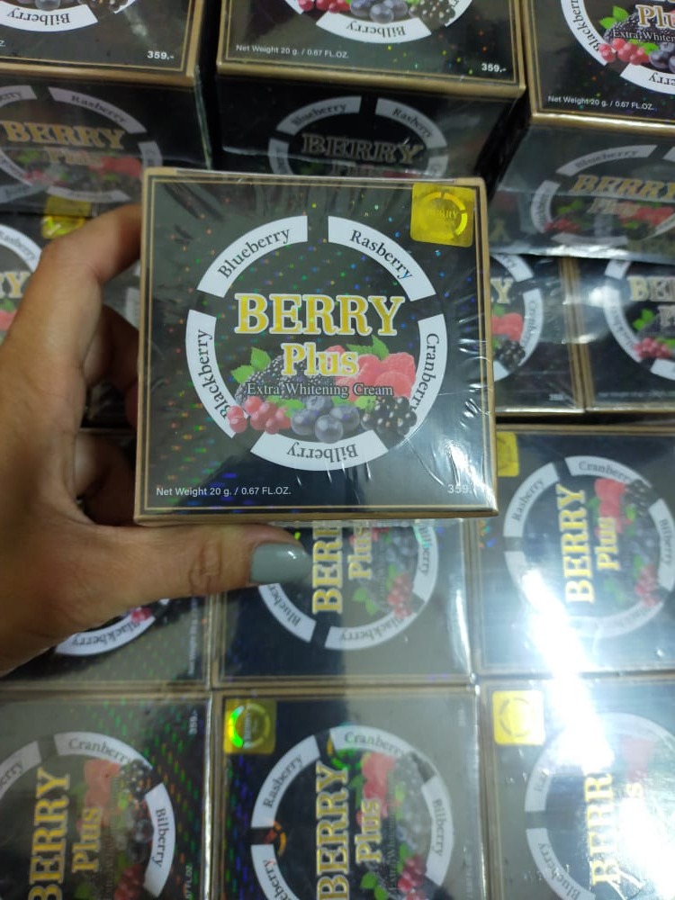 Kem 4K BERRY PLUS HÀNG THÁI LAN CHÍNH HÃNG