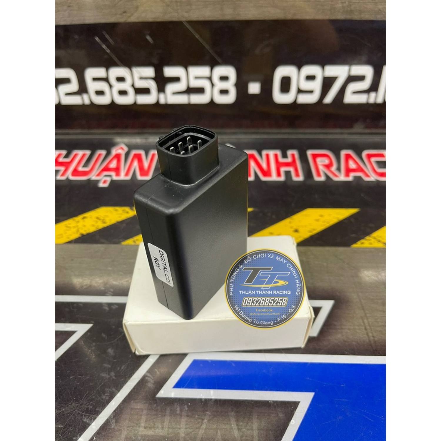 IC SPORT D12 ĐEN - XIPO - RGV ( Hộp trắng )