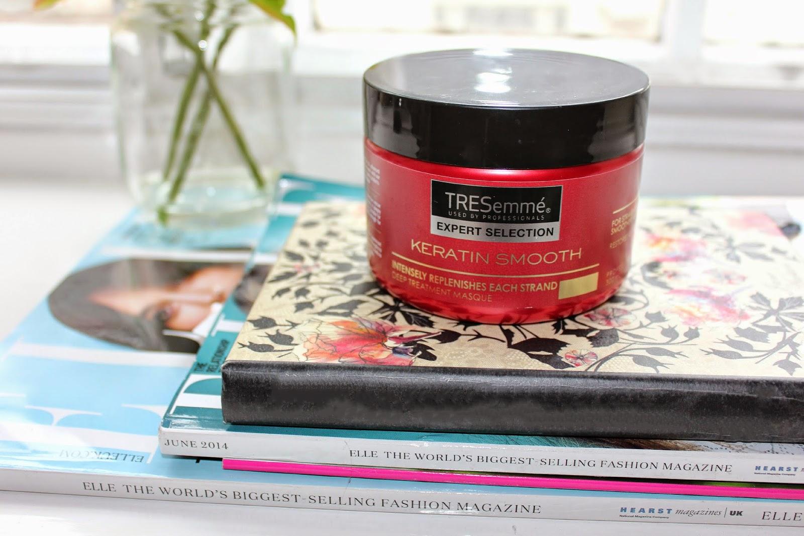 Kem ủ tóc TRESemme Keratin Smooth vào nếp mềm mượt 180ml