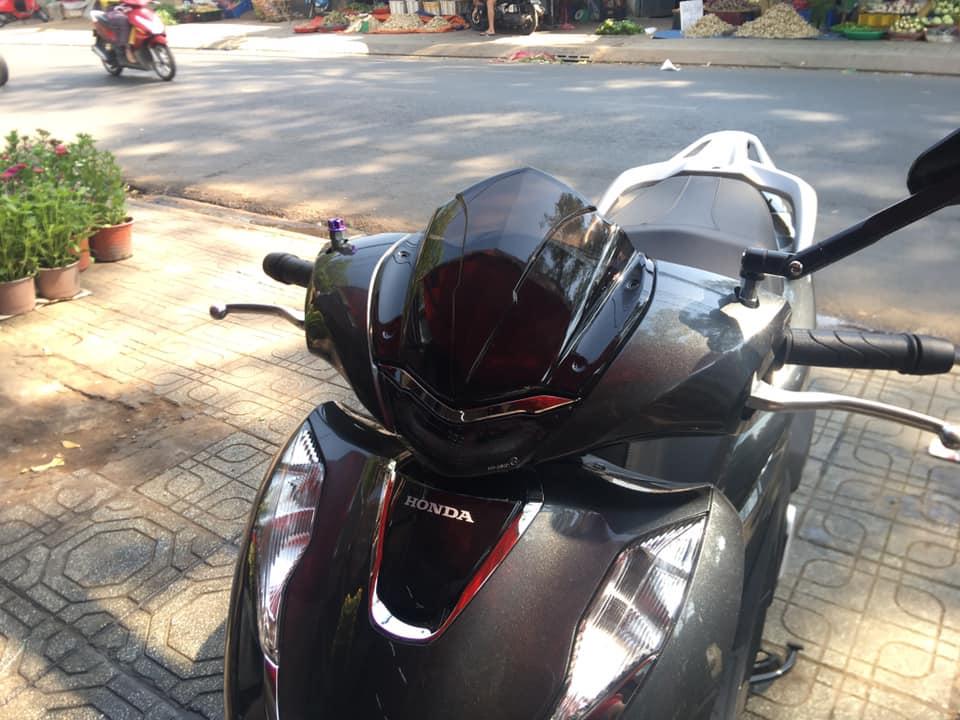 Ốp đầu SH 2020 070495