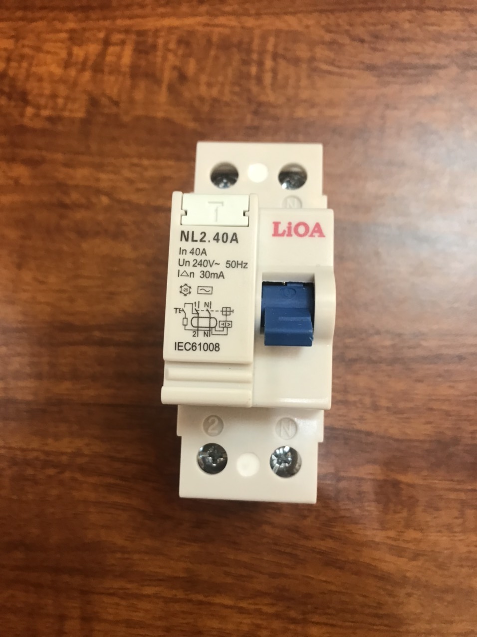 Aptomat chống giật 40A Lioa